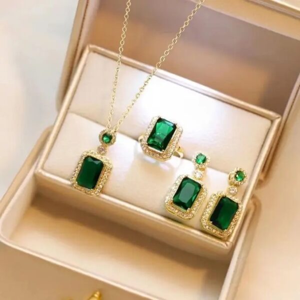 Emerald green rhinestone set