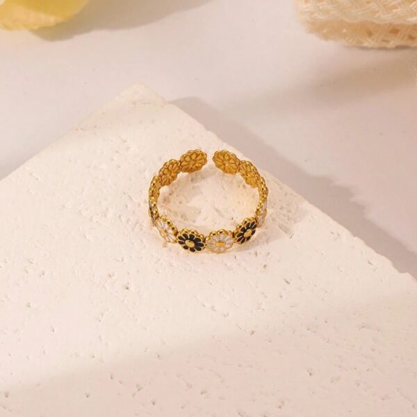 خاتم زهرة الإقحوان