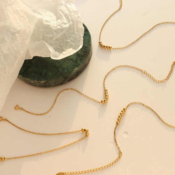 خلخال الخرزات الناعم