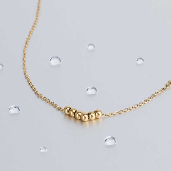 خلخال الخرزات الناعم