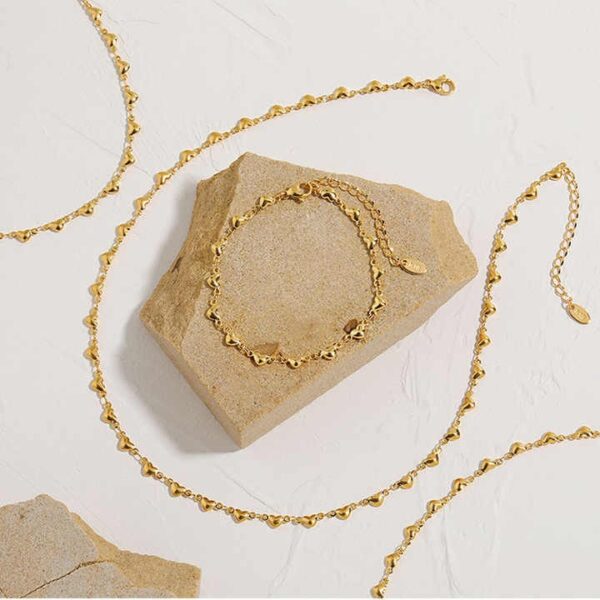 خلخال القلوب الذهبية الانيقة