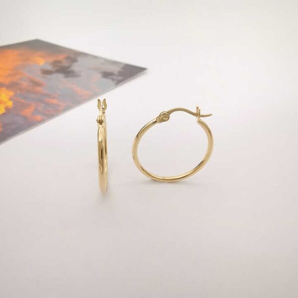 اقراط الكلاسيك