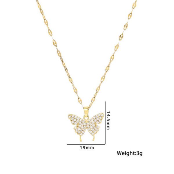 قلادة الفراشة اللامعة