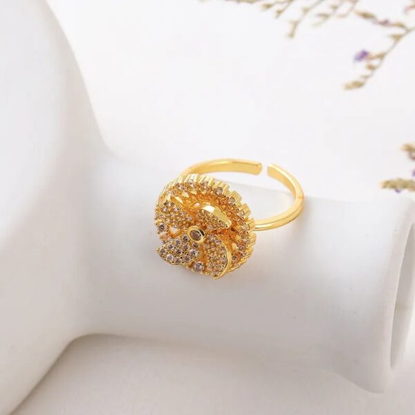 طقم زهرة الكرستال