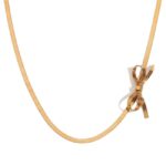 قلادة حبل الفيونكة