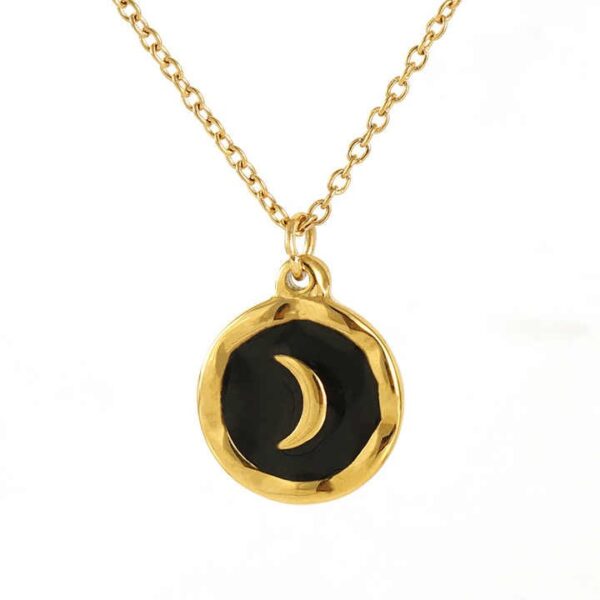 قلادة الهلال