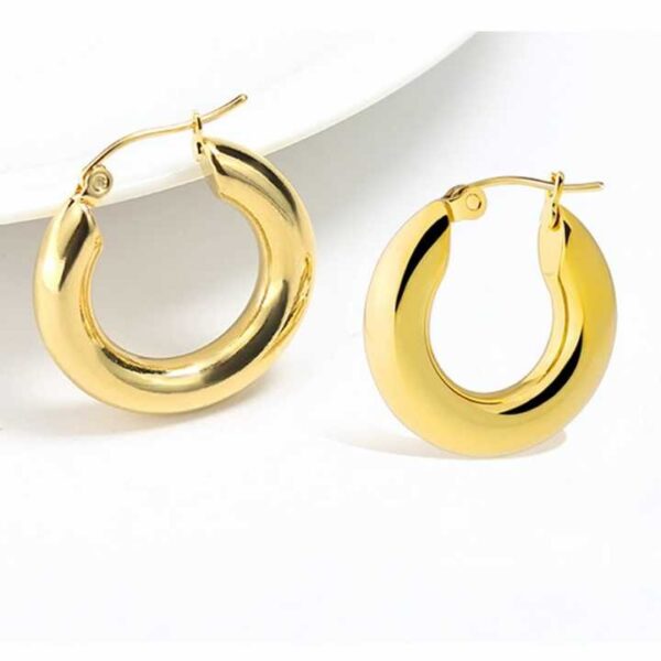 اقراط الكفة السميكة